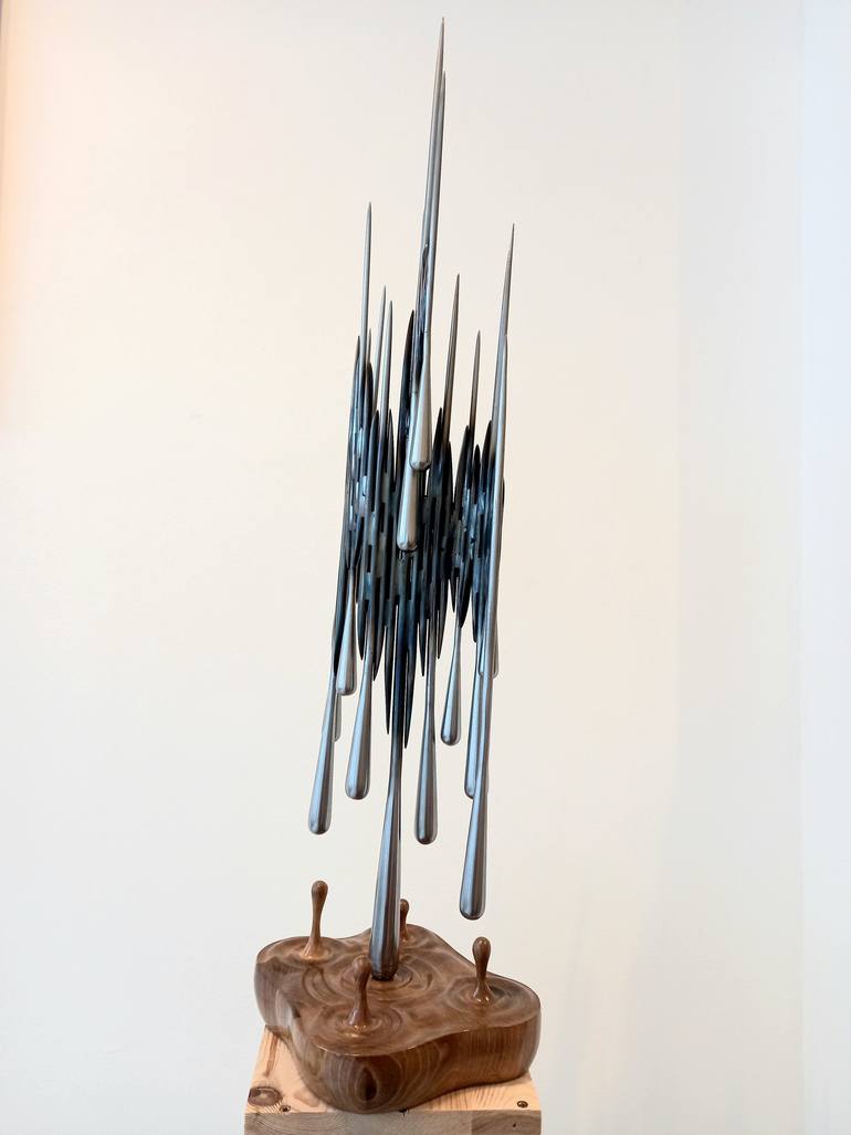 Original Realism Water Installation by Vania Dimitrova And Svetoslav