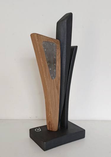 Original Conceptual Abstract Sculpture by Anna E Daniele Beltrame - Sedie Rustiche Di Beltrame Daniele Snc
