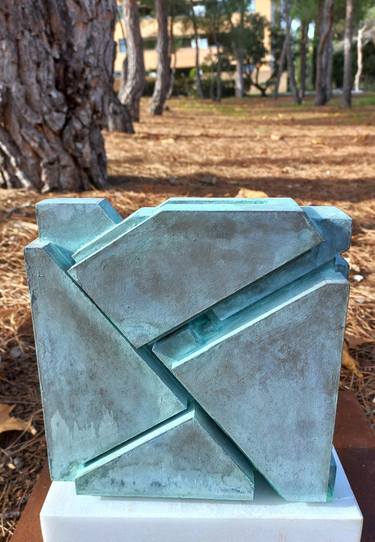 Original Futurism Abstract Sculpture by Pablo Perez-Urruti De Sala