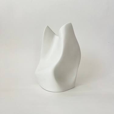 Original Black & White Abstract Sculpture by Natalia Valter