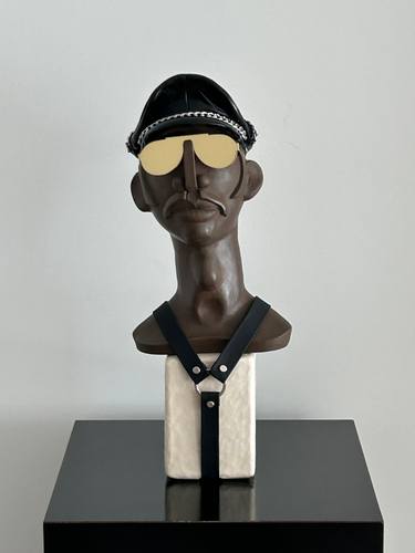 Original Contemporary Erotic Sculpture by Forma  Moderna