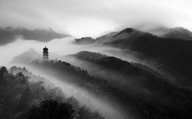 Original Black & White Landscape Photography by Qiang Chen