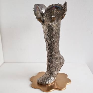 Original Contemporary Floral Sculpture by Joost Speet