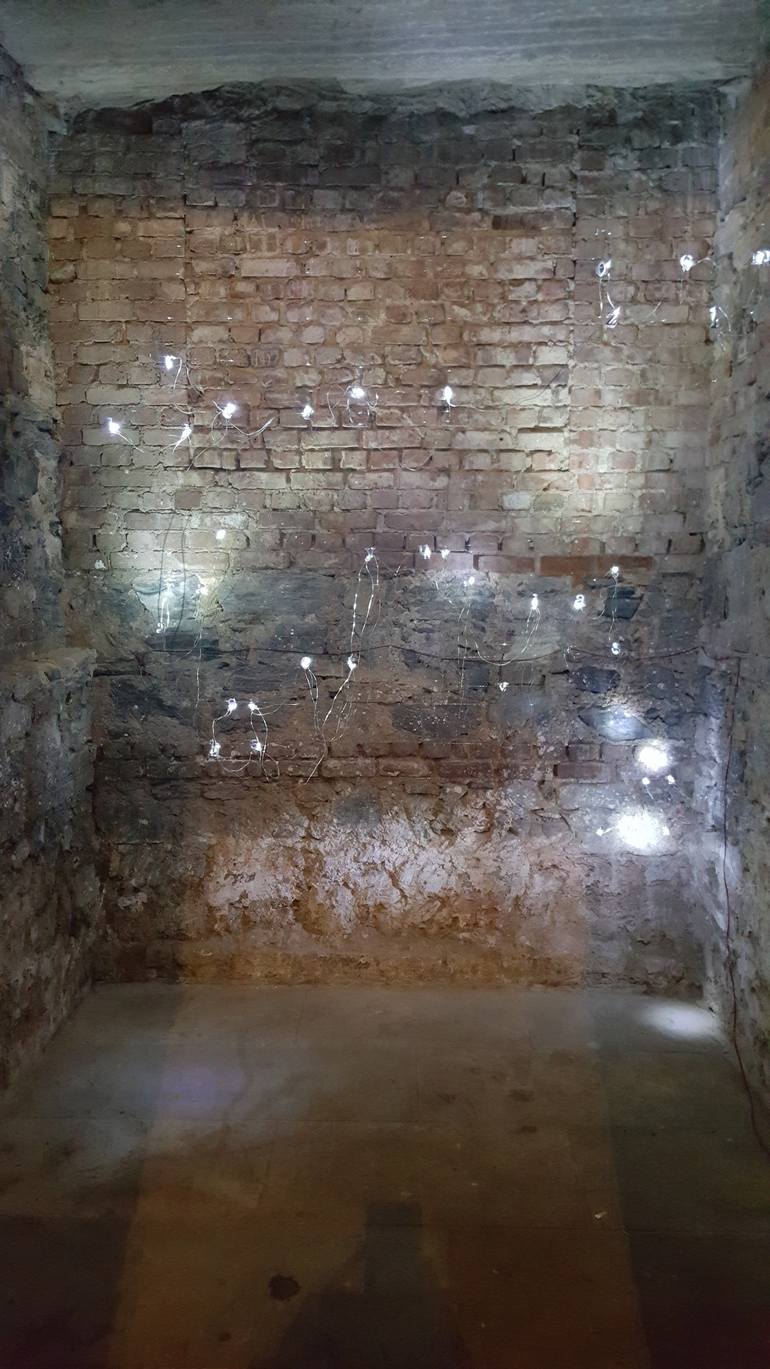 Original Conceptual Travel Installation by Bengisu Bayrak