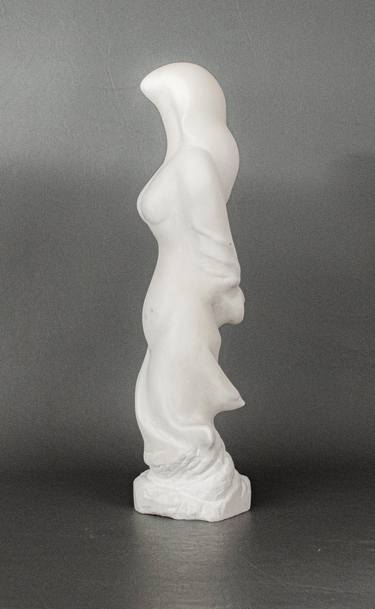 Original Abstract Women Sculpture by Leslie Dycke