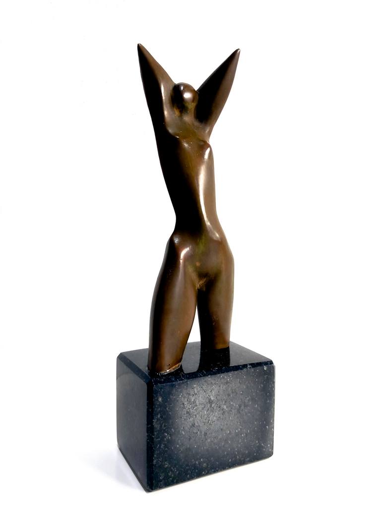 Original Minimalism Women Sculpture by Manuel Ferreiro Badia