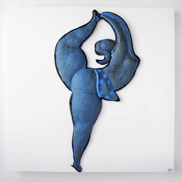 Original Figurative Body Sculpture by Brigitte Saugstad