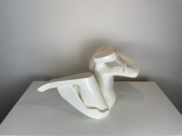 Original Figurative Nude Sculpture by Annick Ibsen