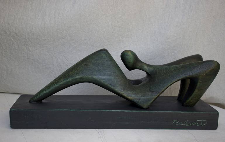Original Figurative Body Sculpture by Roberto Yonkov