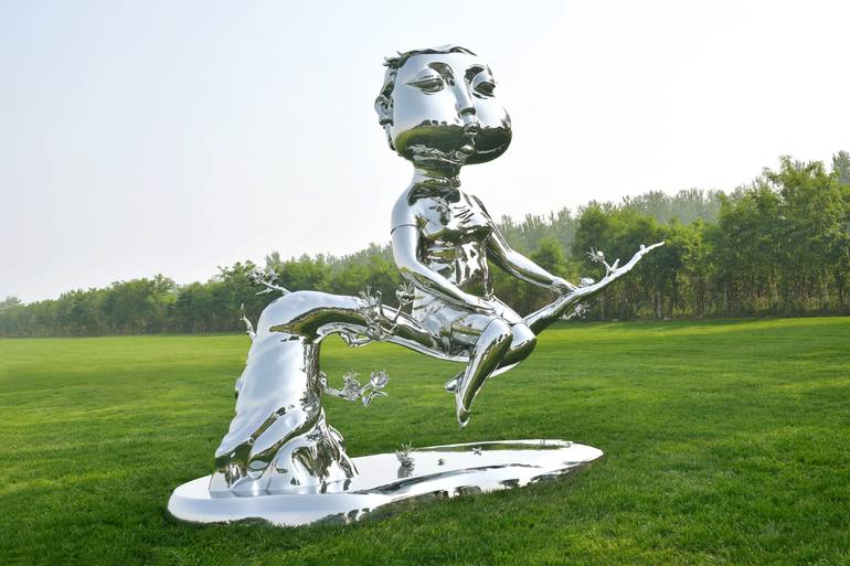 Original Art Deco Women Sculpture by Jiahui Wu