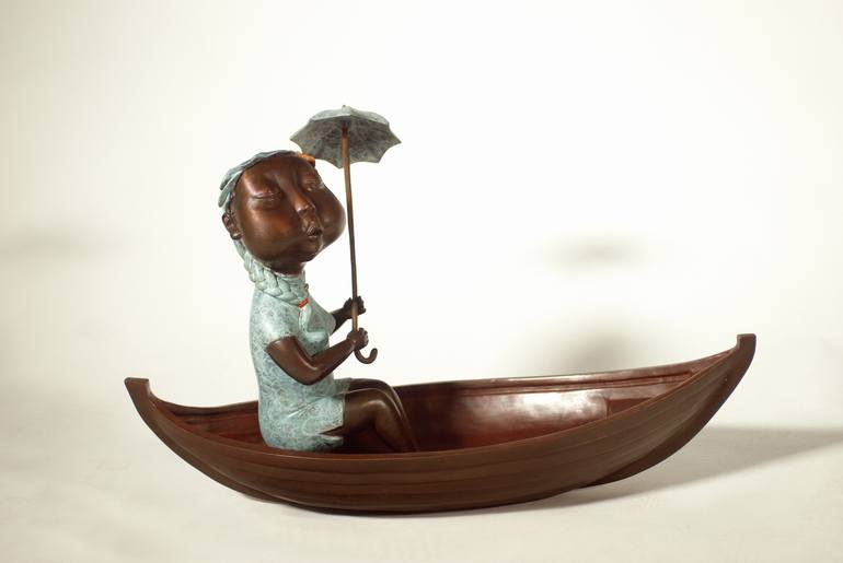 Original Art Deco Women Sculpture by Jiahui Wu