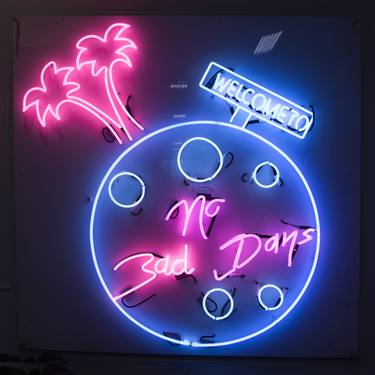Original Pop Art Light Installation by Fei Alexeli