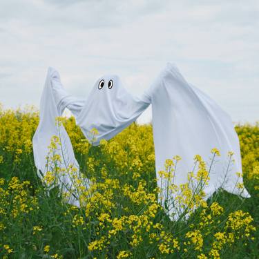 Original Conceptual Cartoon Photography by Emilie Möri