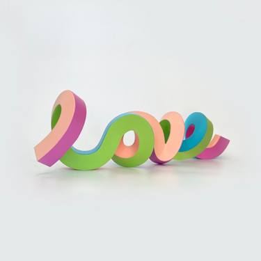 Original Pop Art Love Sculpture by Yoni Alter